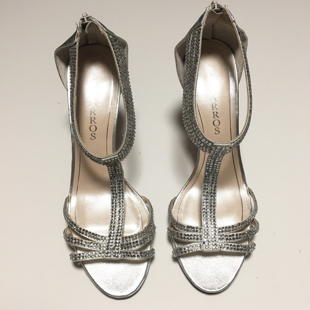 Caparros Silver Rhinestone T-Strap Evening Sandals - Glamorous Formal Heels 9.5.